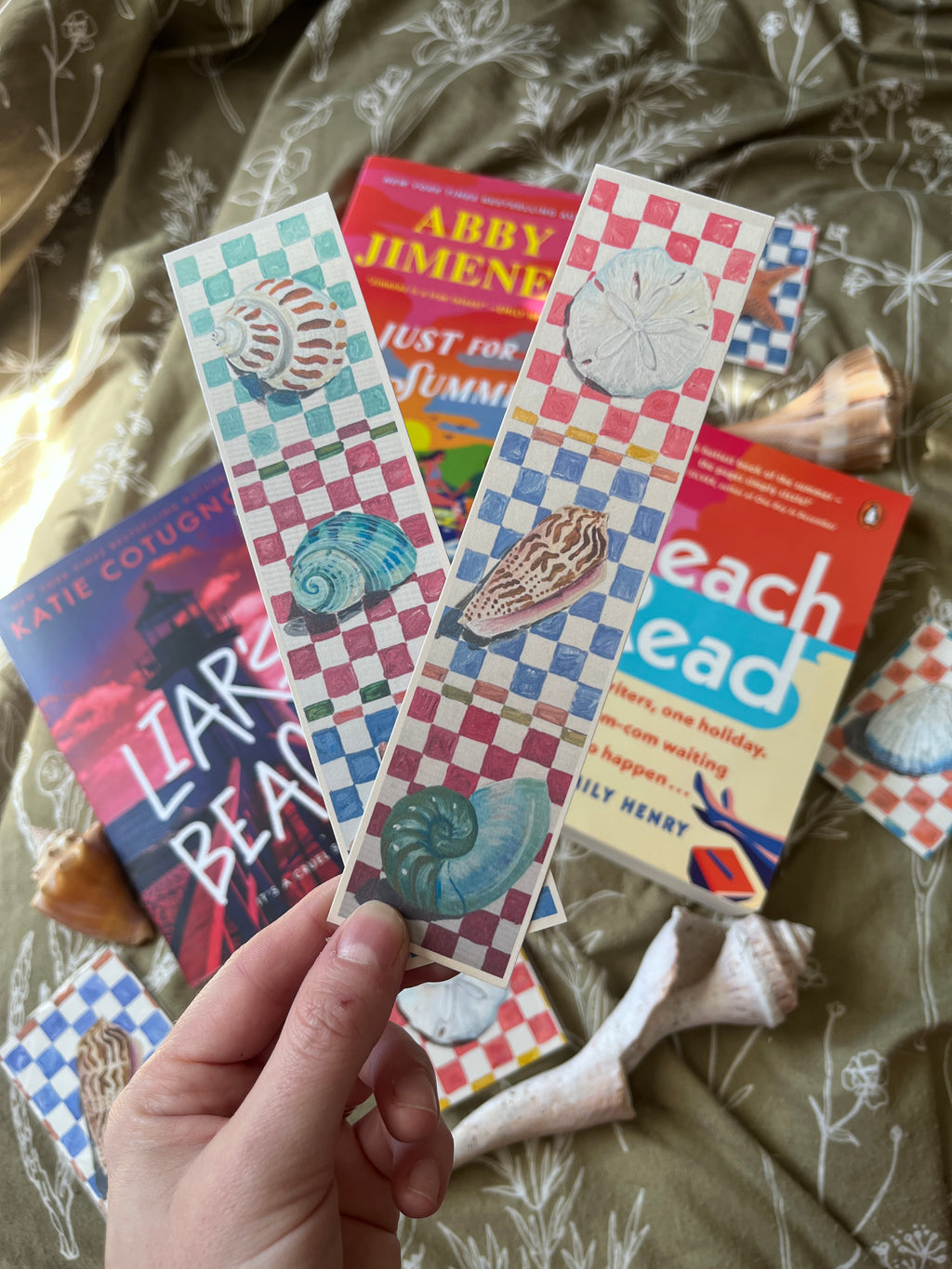 Checkered Sea Shell Bookmark