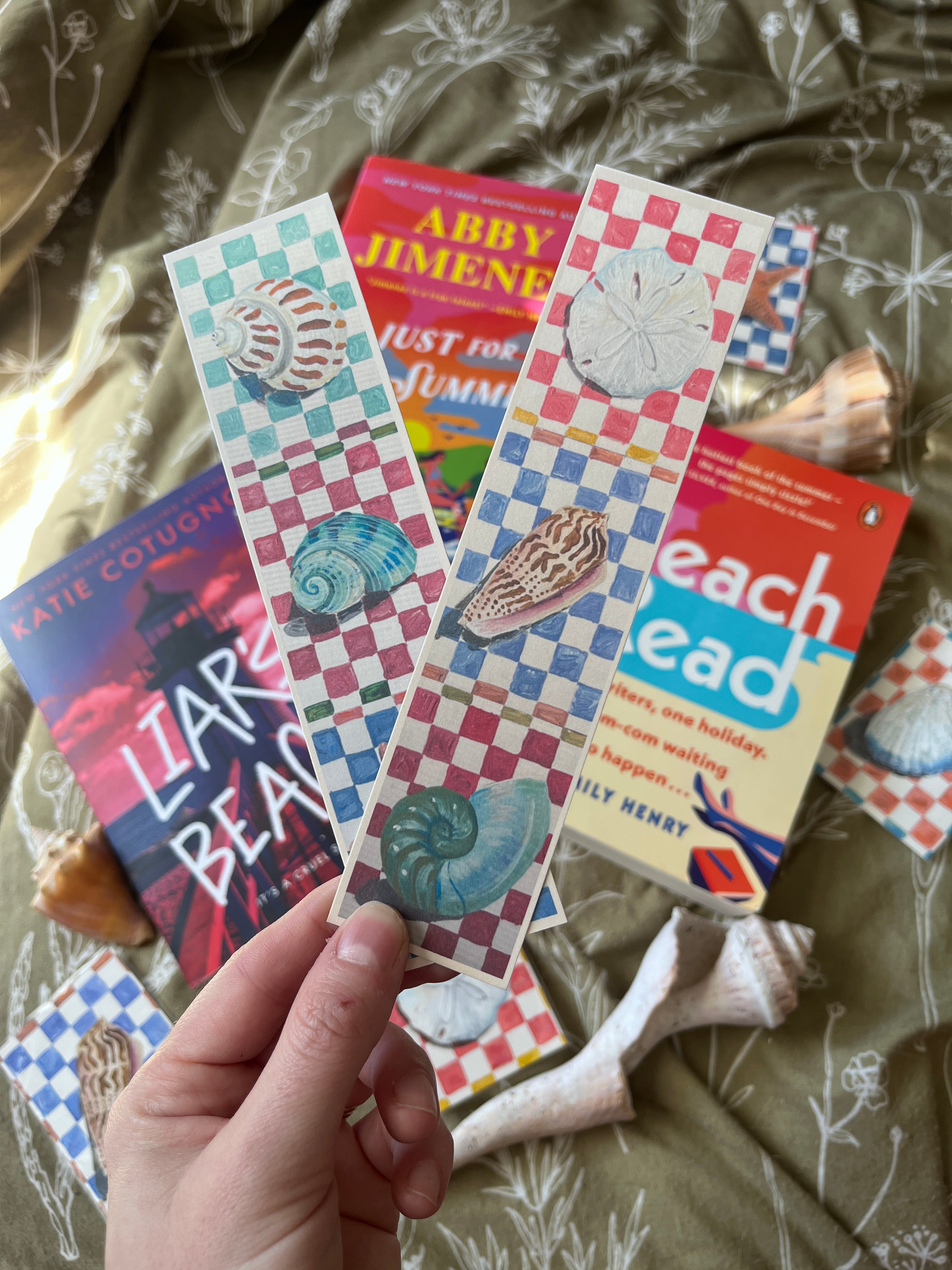 Checkered Sea Shell Bookmark