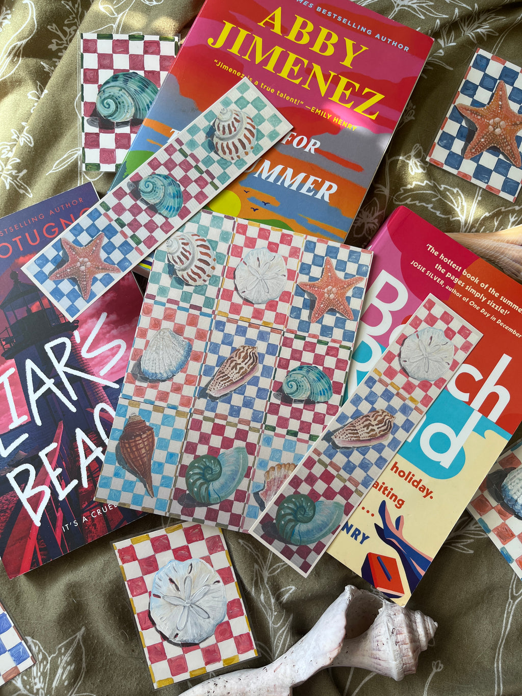 Checkered Sea Shell Bookmark