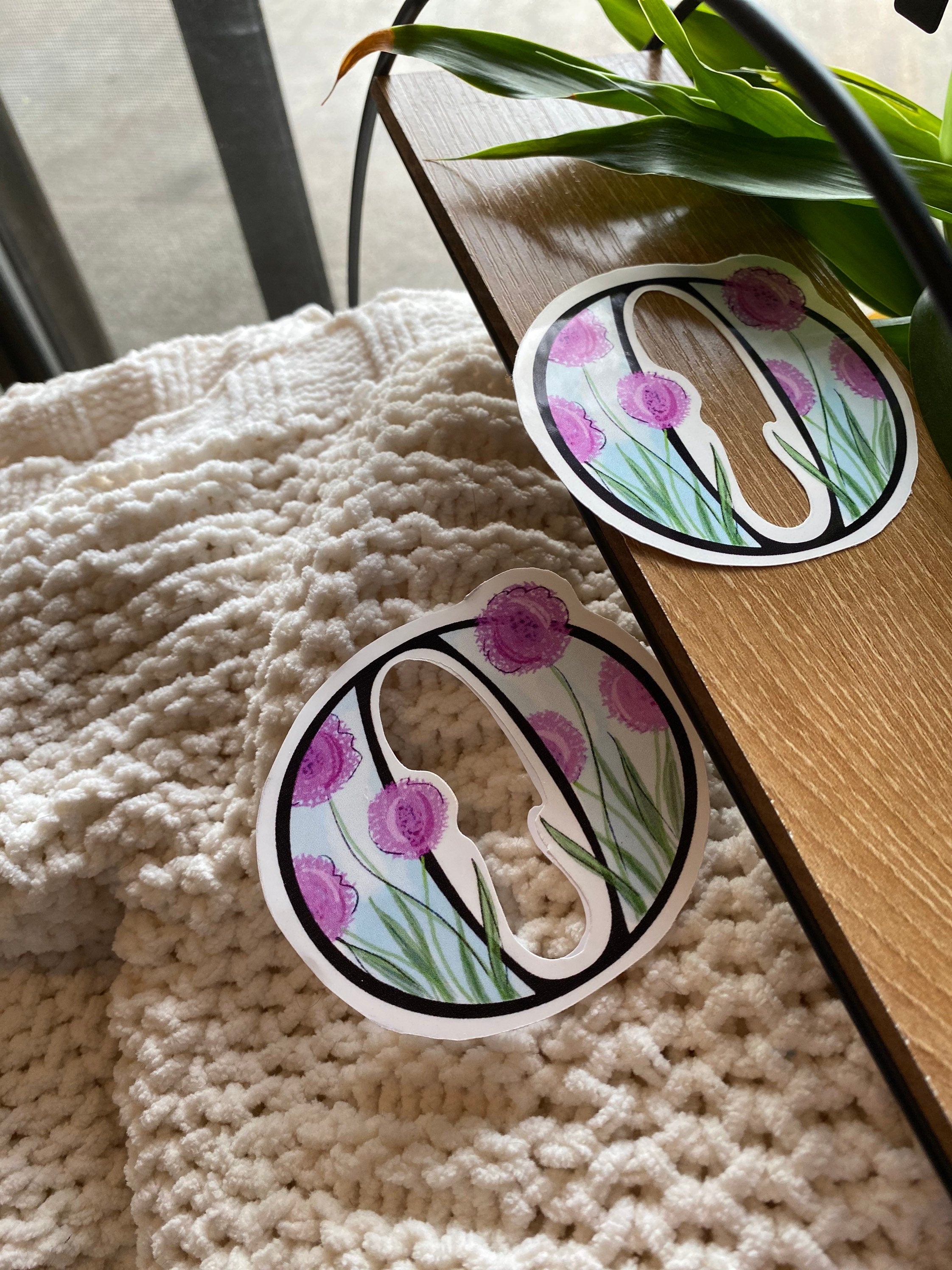 3” O is for ornamental onion sticker