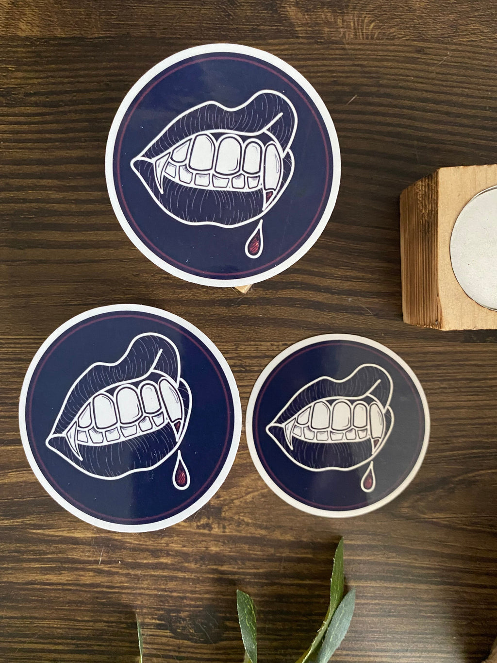 vampire lips vinyl sticker